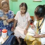 Palliative Care needs of older persons at home Home Care team helping organize things to keep the person comfortable at home